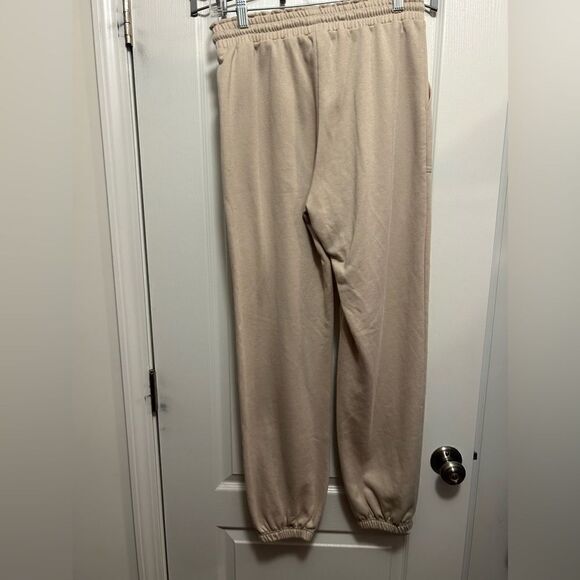 Princess Polly beige sweatpants joggers size women’s 4 us boyfriend boho pockets - Picture 2 of 16